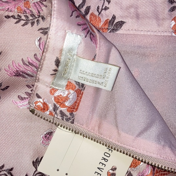 NWT Forever 21 Pink/Orange floral satin like mini skirt, size 27 - Picture 5 of 12